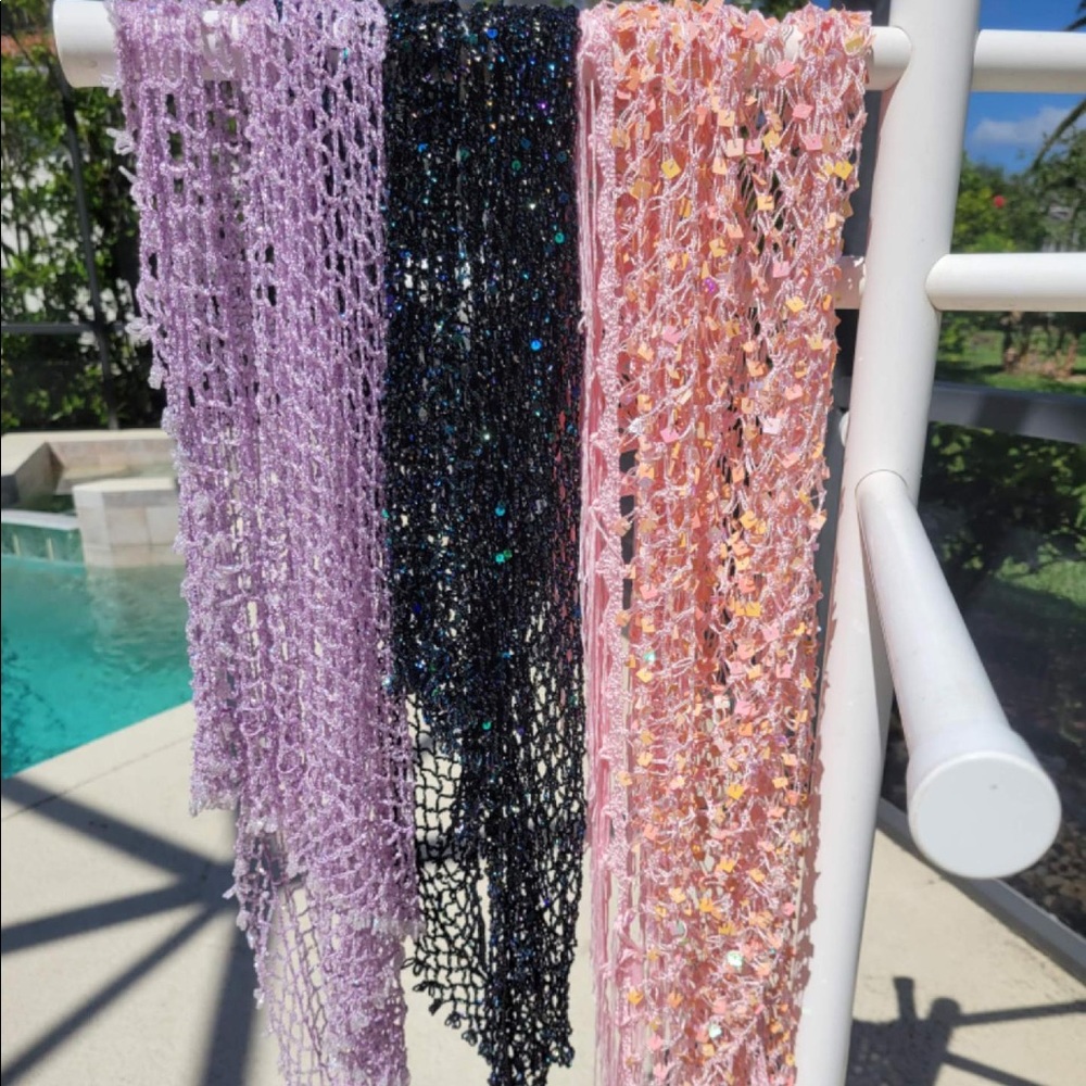 Sparkle Knitted Scarves in Various colors, for hips, shoulders, neck - Picture 2 of 5